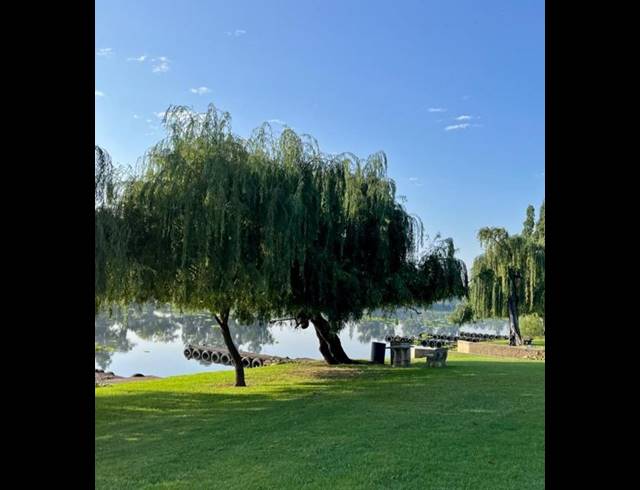 LAND FOR SALE IN RIVERSPRAY LIFESTYLE ESTATE